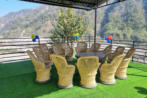 Hill View Cottages in Shivpuri