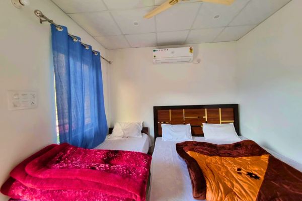 Hill View Cottages in Shivpuri