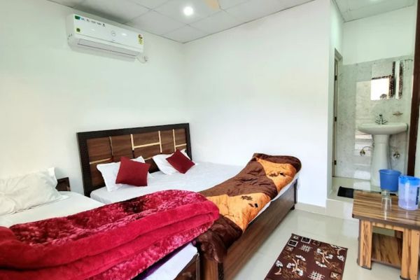 Hill View Cottages in Shivpuri