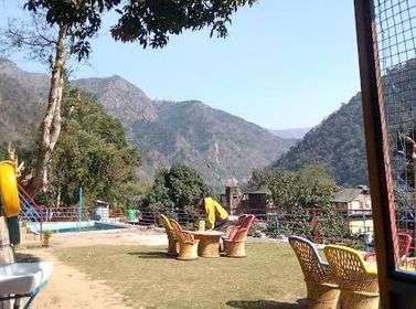 Deluxe Camping in Rishikesh