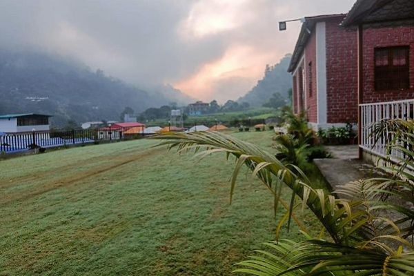 AC Cottage in Mohanchatti