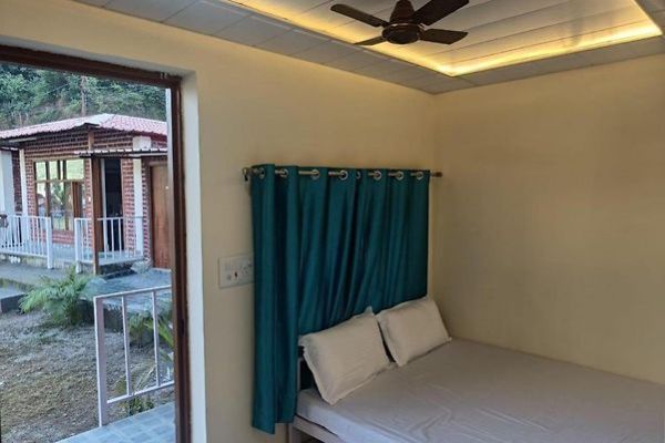AC Cottage in Mohanchatti