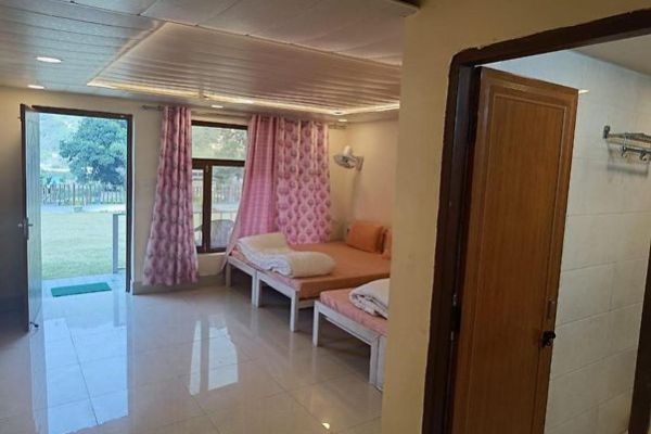 AC Cottage in Mohanchatti