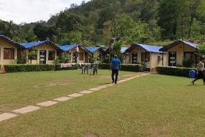 Product AC-Cottage on Neelkanth Road