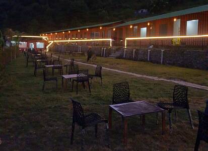 Event Party at Hill View Cottage